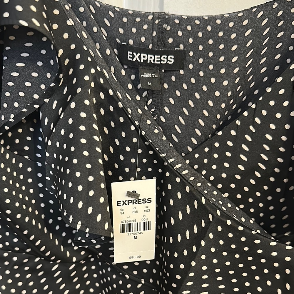 NWT Express Black and White Midi Sundress with loose ruffle sleeves - Picture 2 of 7
